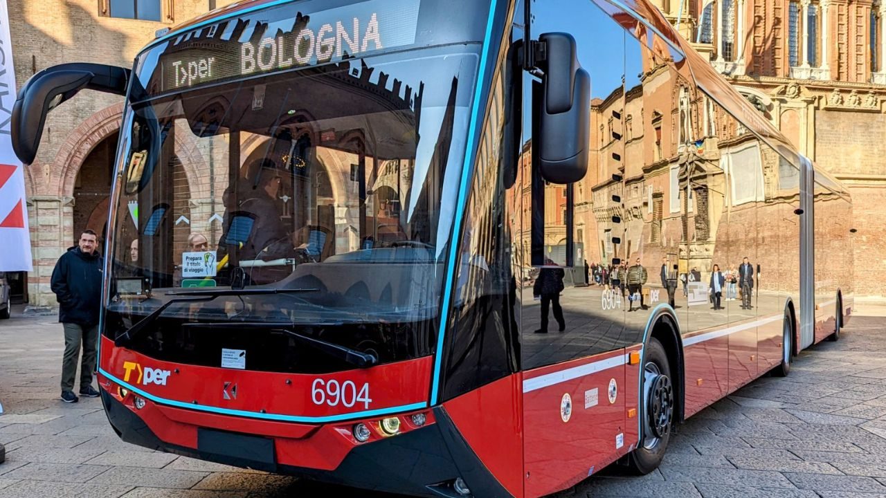 Autobus Bologna aumento biglietti