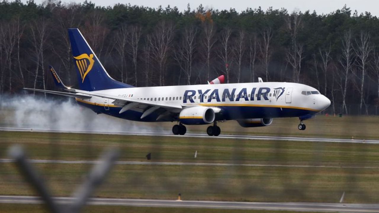 Ryanair atterraggio emergenza