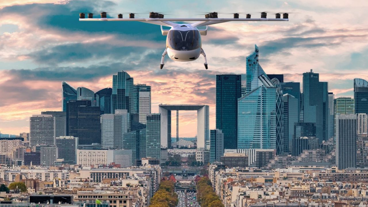 VoloCity-flies-over-Paris-1